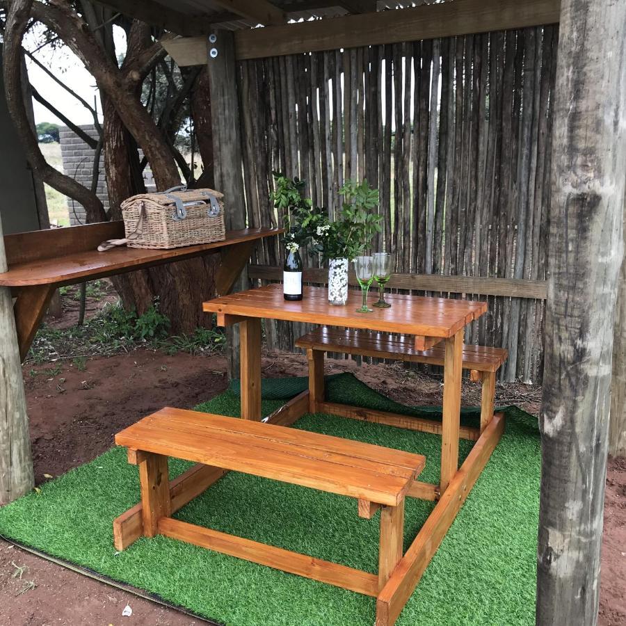 Hluhluwe Bush Camp Glamping Village מראה חיצוני תמונה